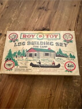 Roy Rogers Log Building Set - The Camp - Green and Red